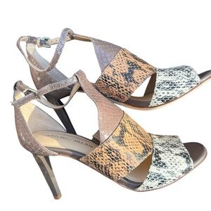 Antonio Melani Women's Snakeskin Heels - Brown and Cream.  leather NWOB